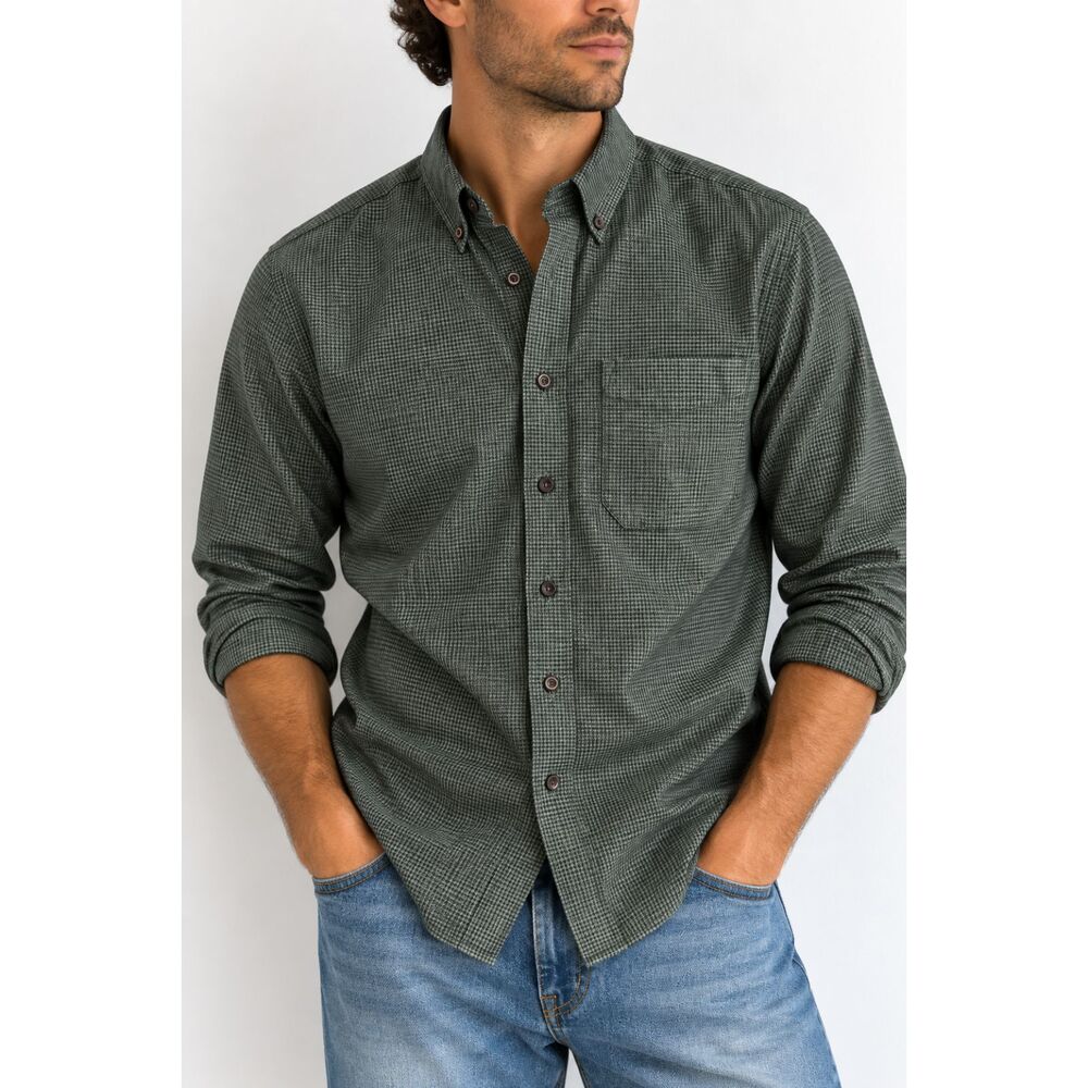 L.L.Bean Men’s S Green Houndstooth Check Button Down Shirt 100% Cotton